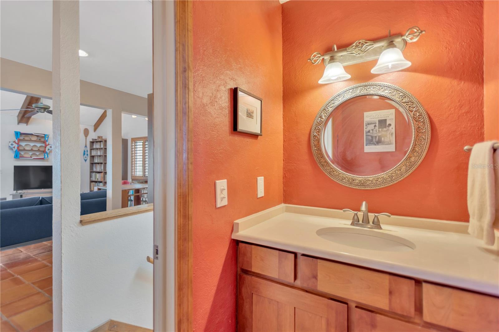 Image 15 of 41 For 3601 Coquina Key Drive Se