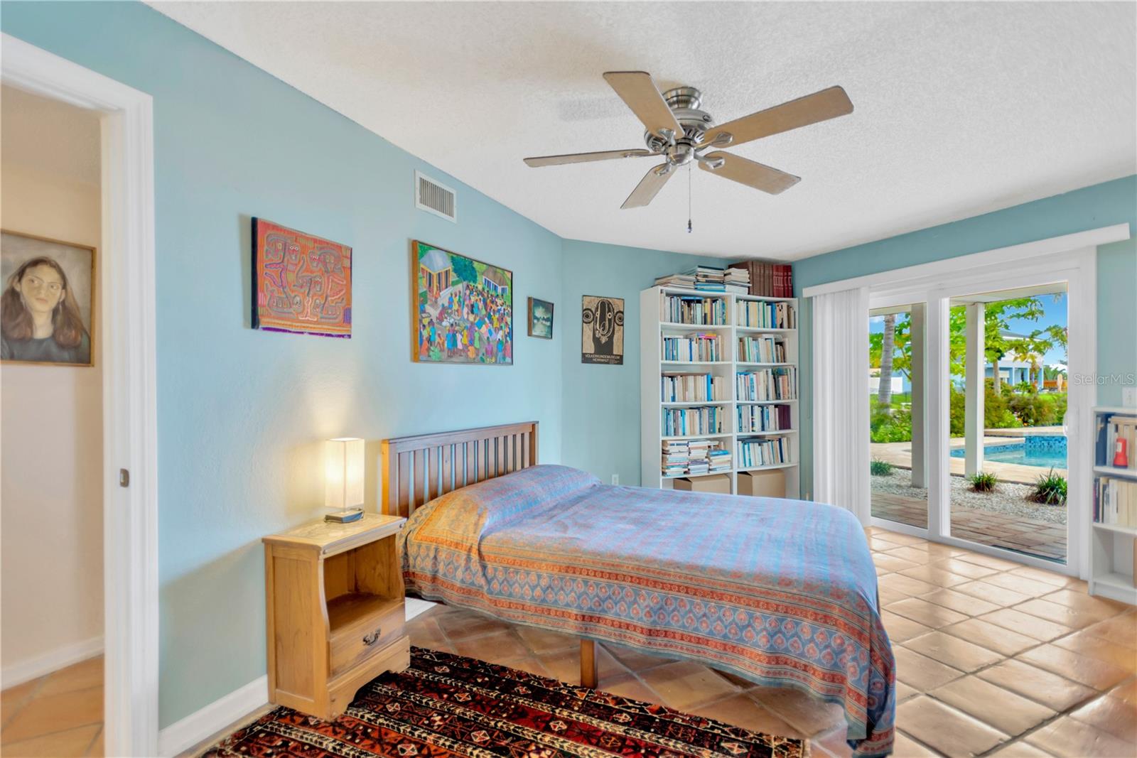 Image 21 of 41 For 3601 Coquina Key Drive Se
