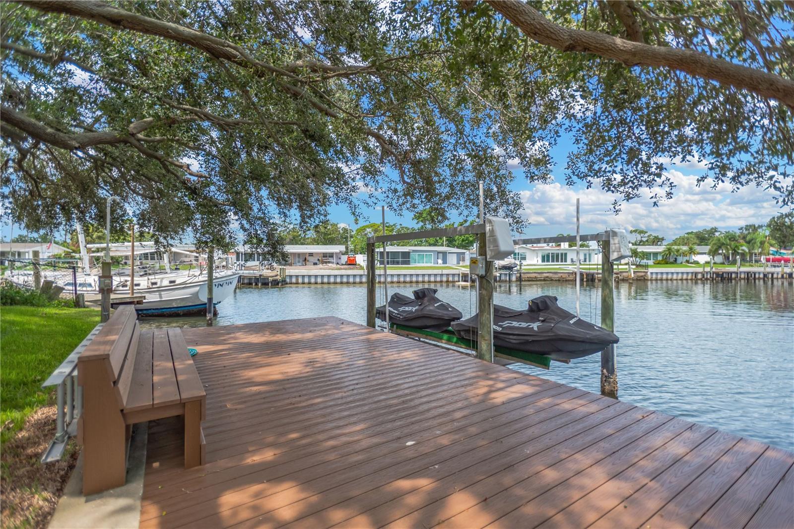 Image 26 of 41 For 3601 Coquina Key Drive Se