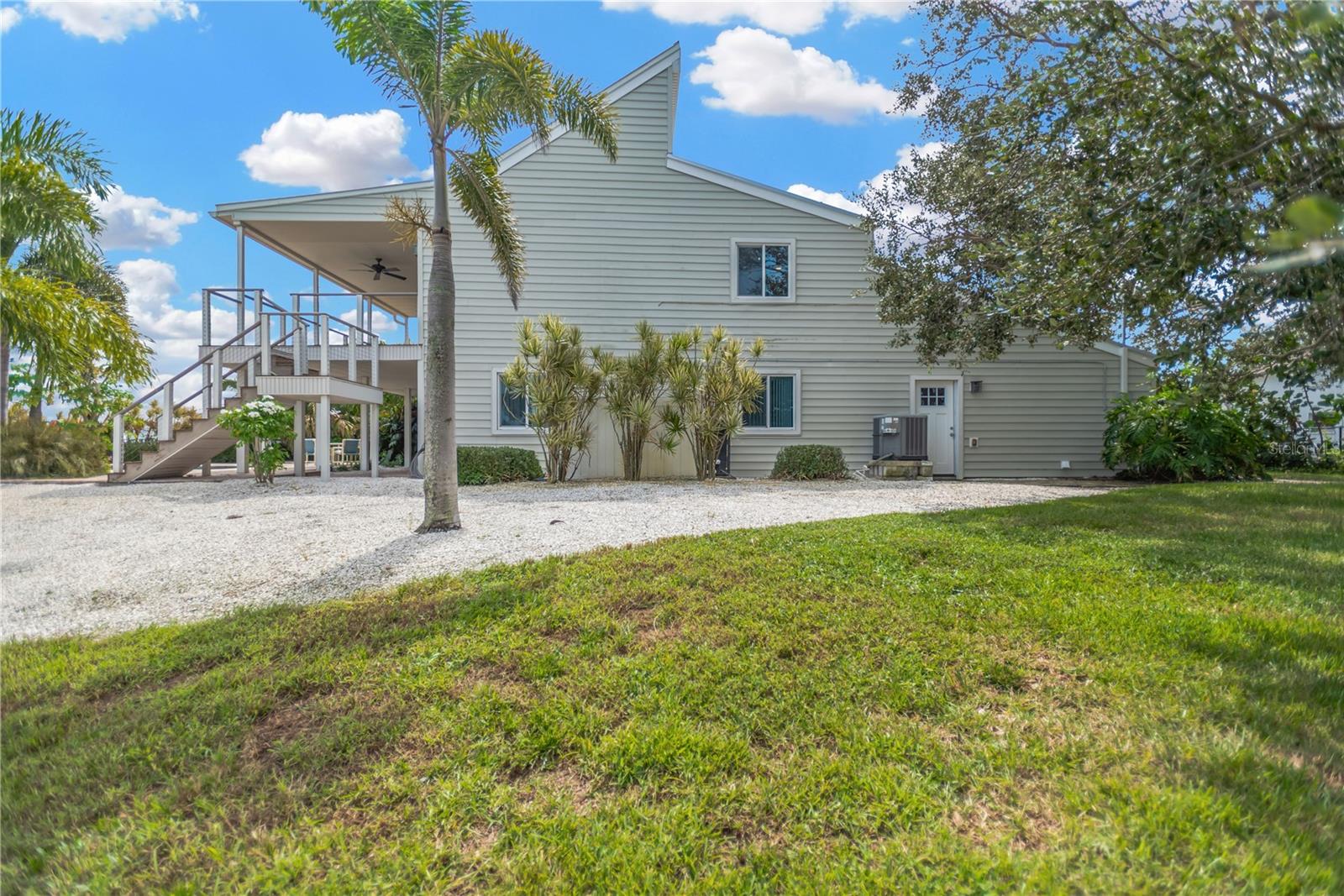 Image 28 of 41 For 3601 Coquina Key Drive Se