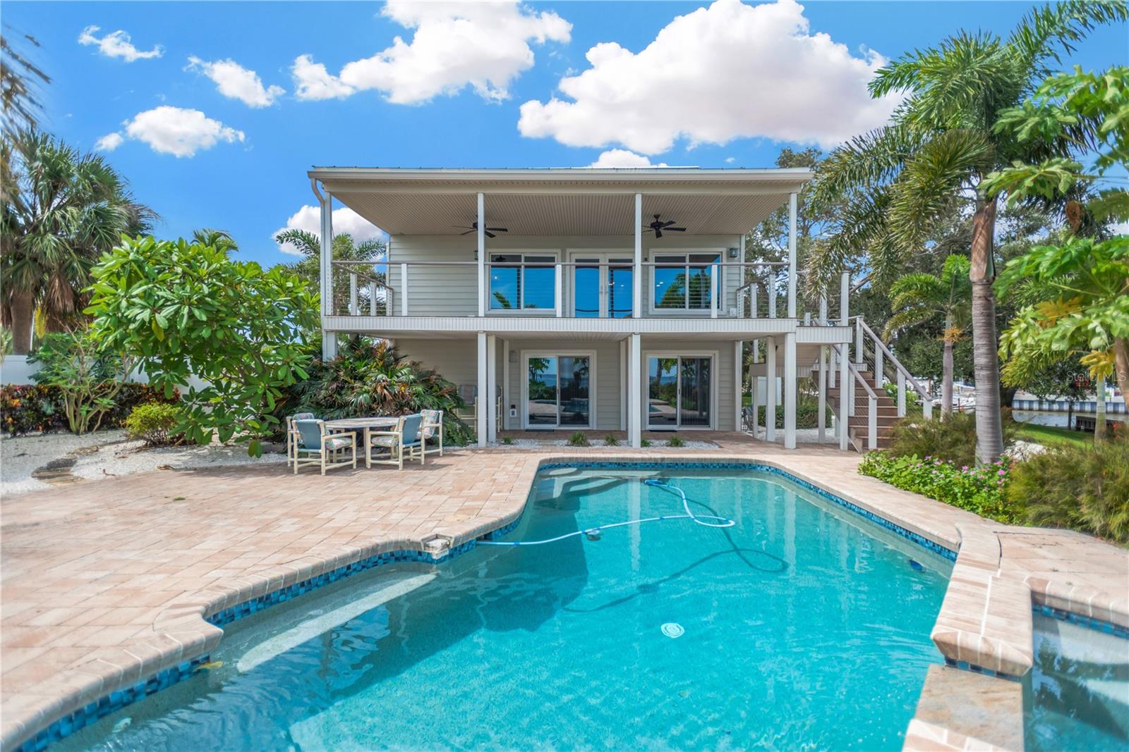 Image 29 of 41 For 3601 Coquina Key Drive Se