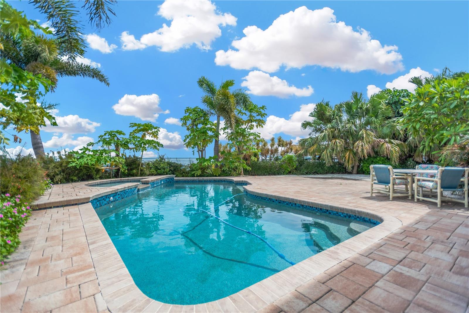 Image 34 of 41 For 3601 Coquina Key Drive Se