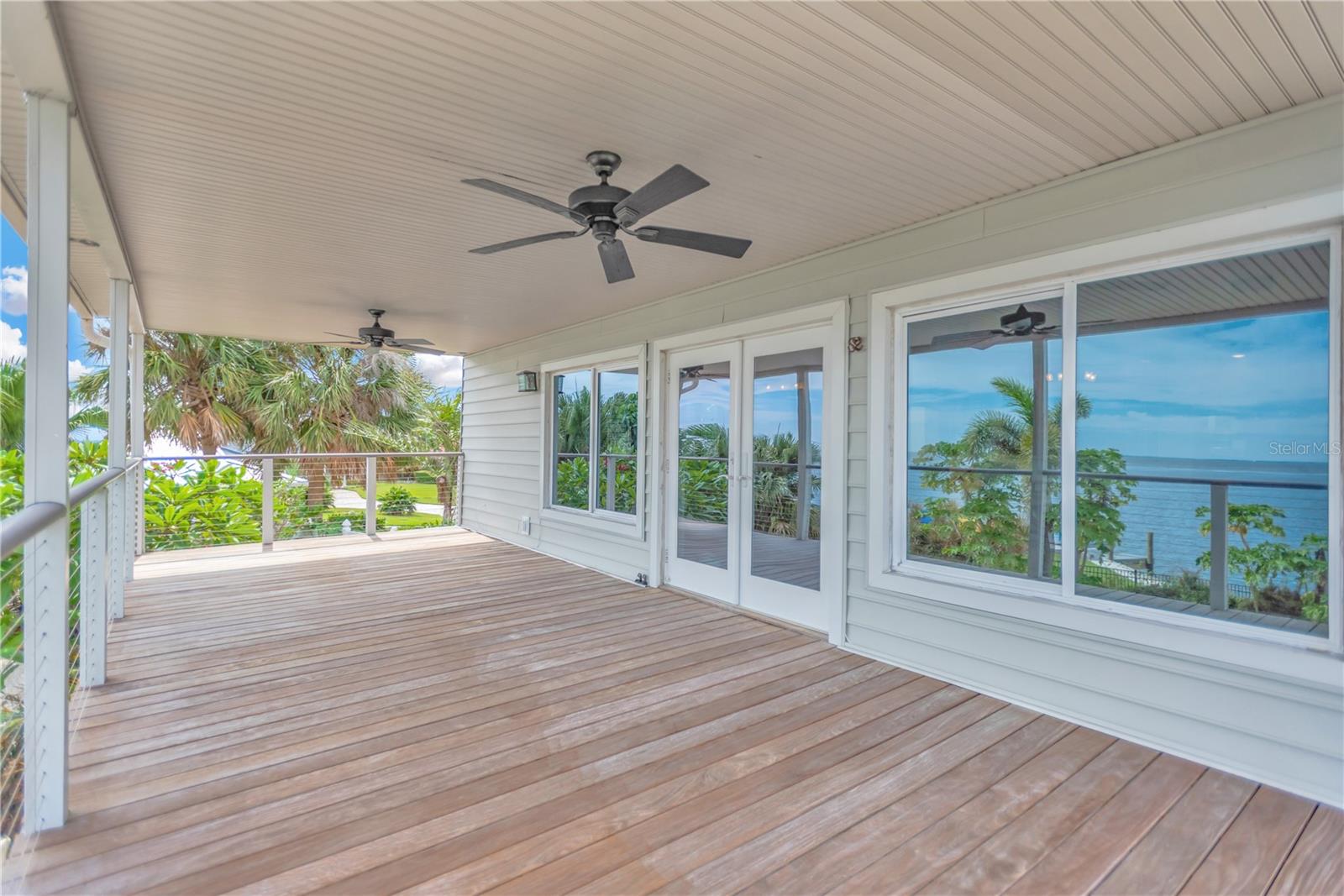 Image 36 of 41 For 3601 Coquina Key Drive Se