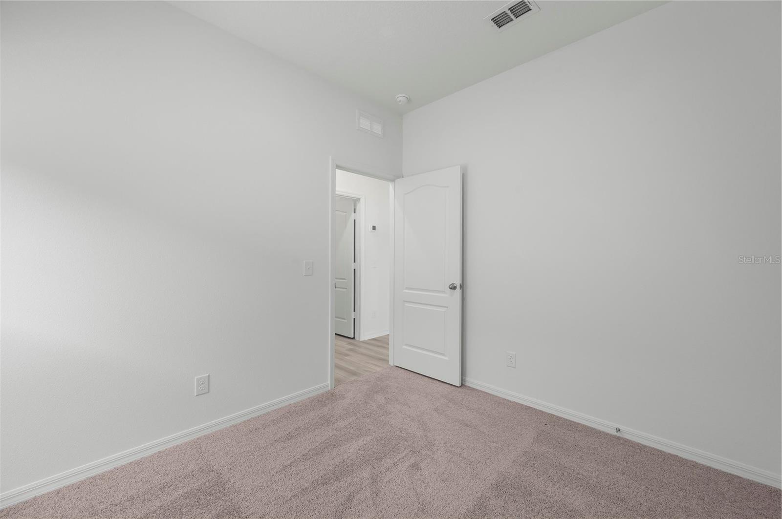 Image 17 of 22 For 3708 Bergamot Street