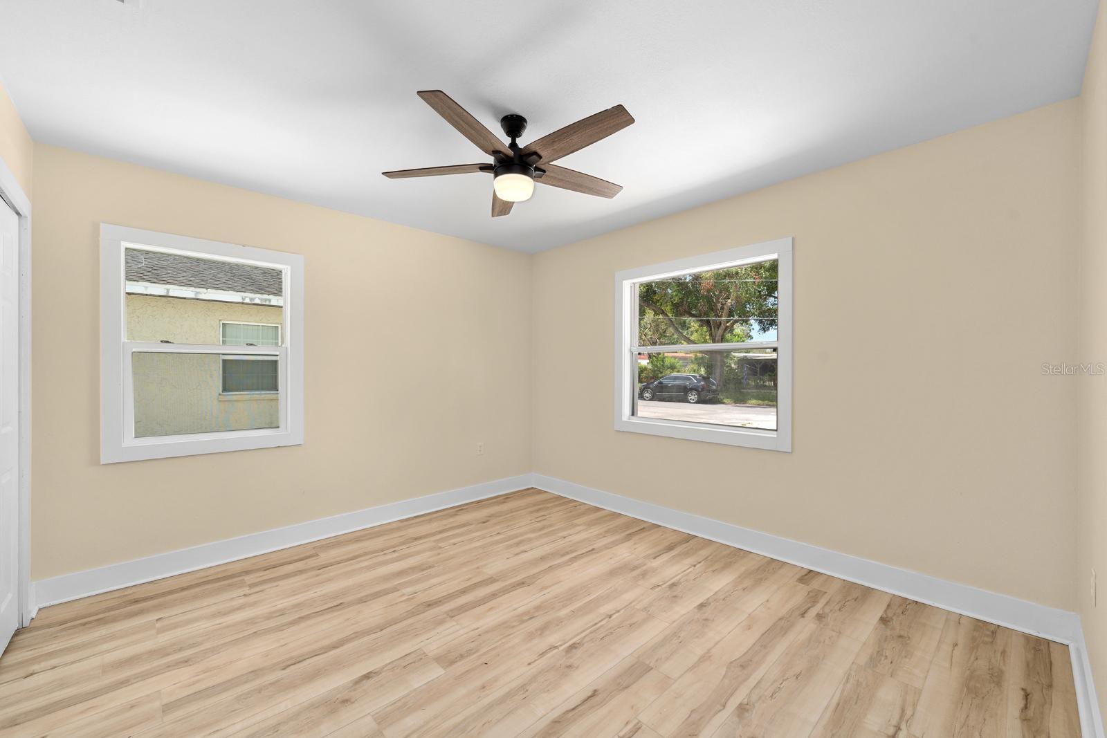 Image 12 of 34 For 10707 Rome Avenue