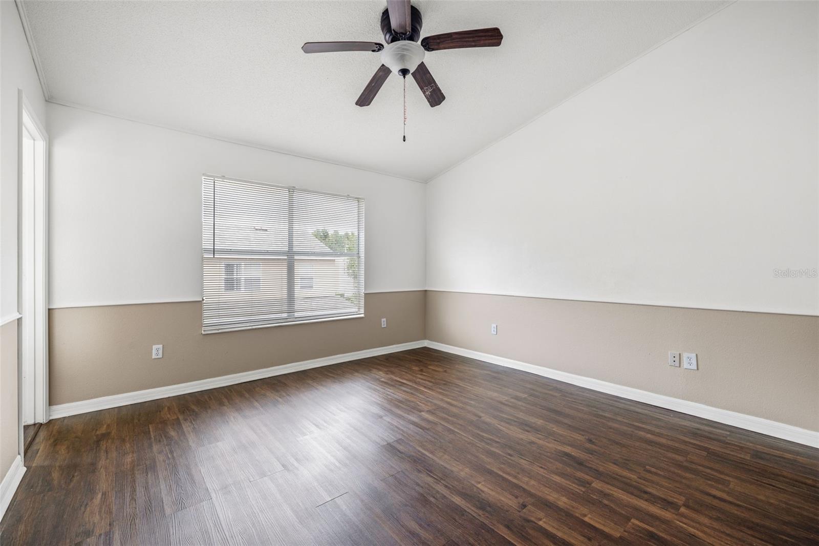 Image 18 of 30 For 30153 Wellesley Way