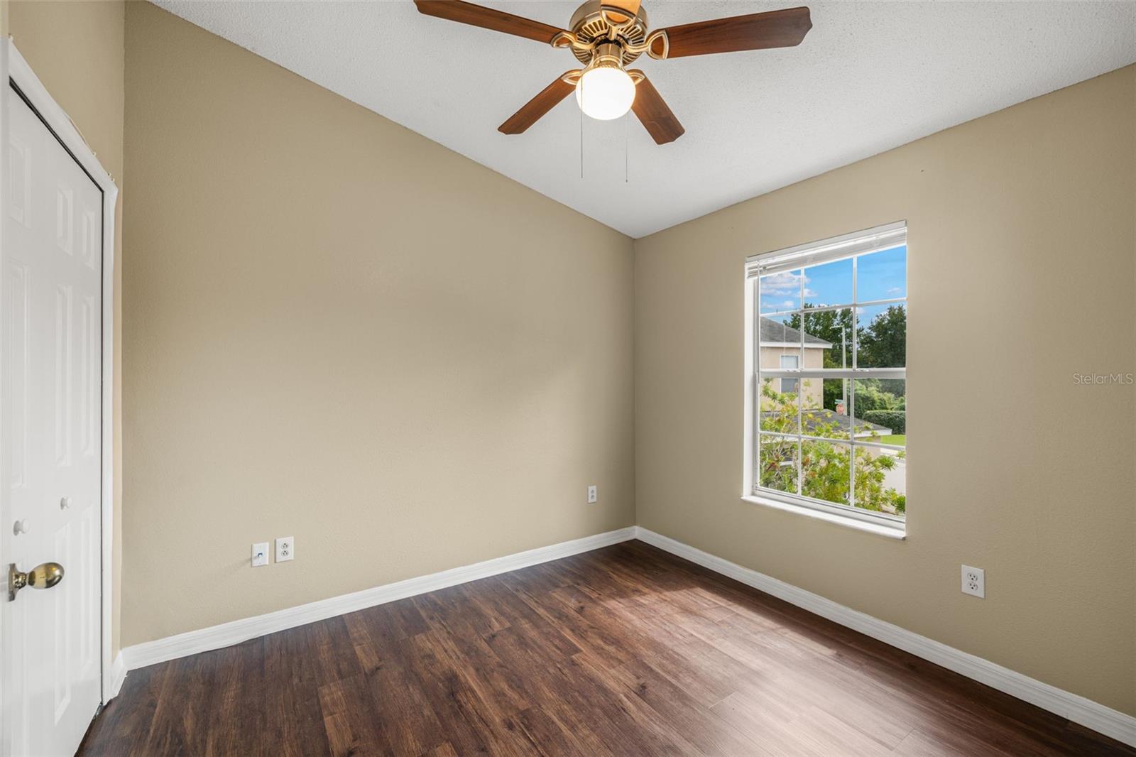 Image 23 of 30 For 30153 Wellesley Way