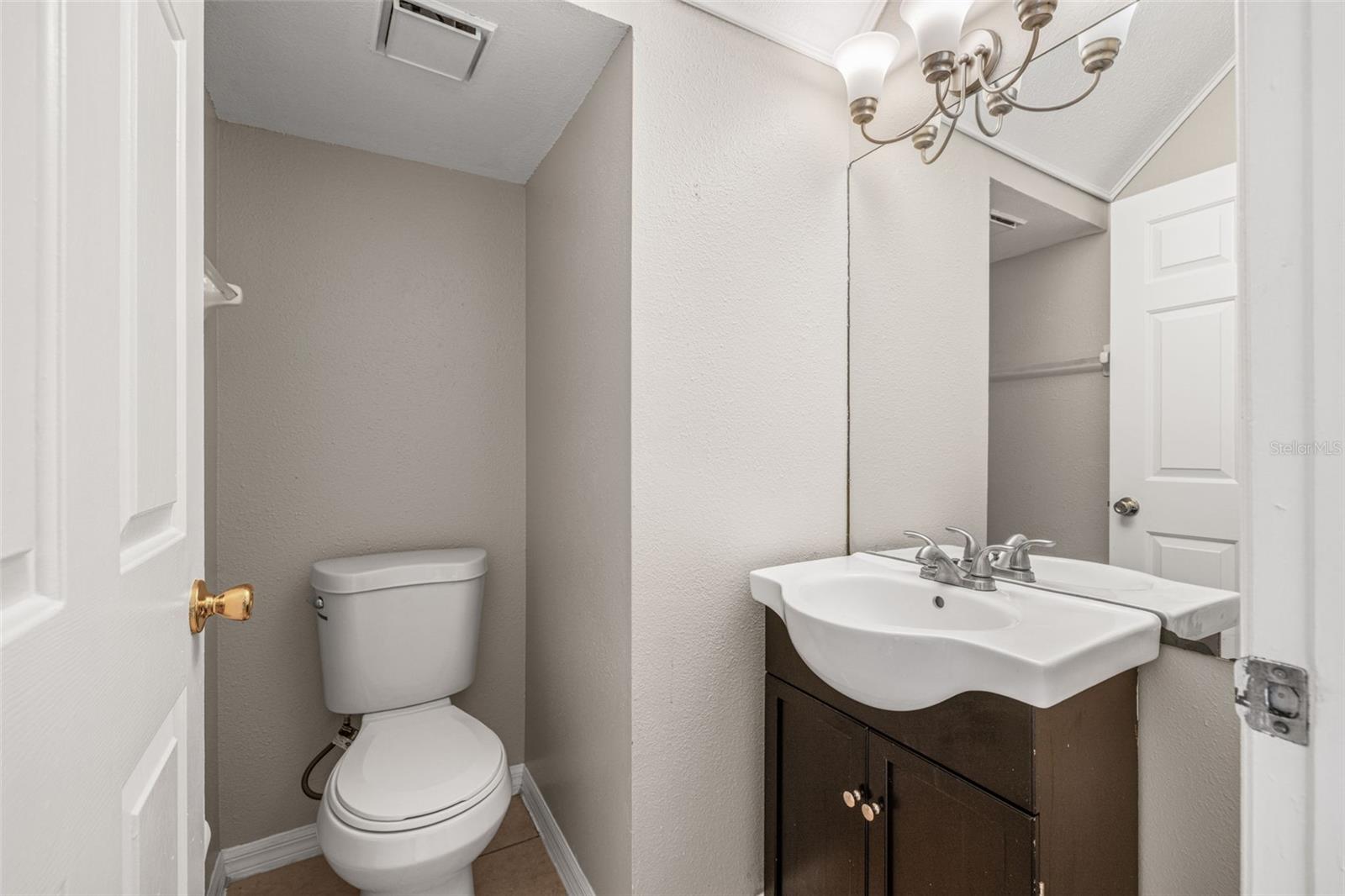 Image 9 of 30 For 30153 Wellesley Way