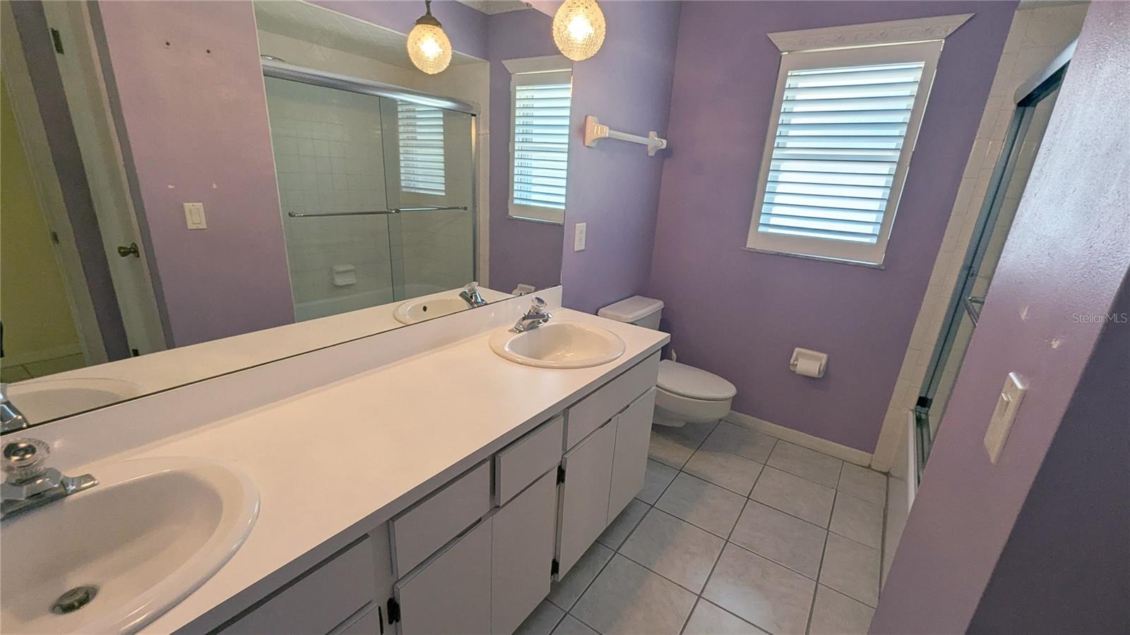 Image 16 of 41 For 5715 Paul Bryant Drive