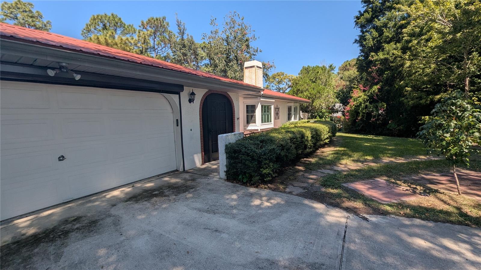 Image 32 of 41 For 5715 Paul Bryant Drive