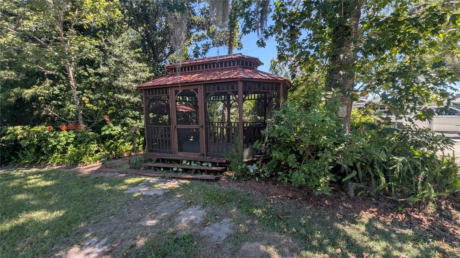 Image 35 of 41 For 5715 Paul Bryant Drive