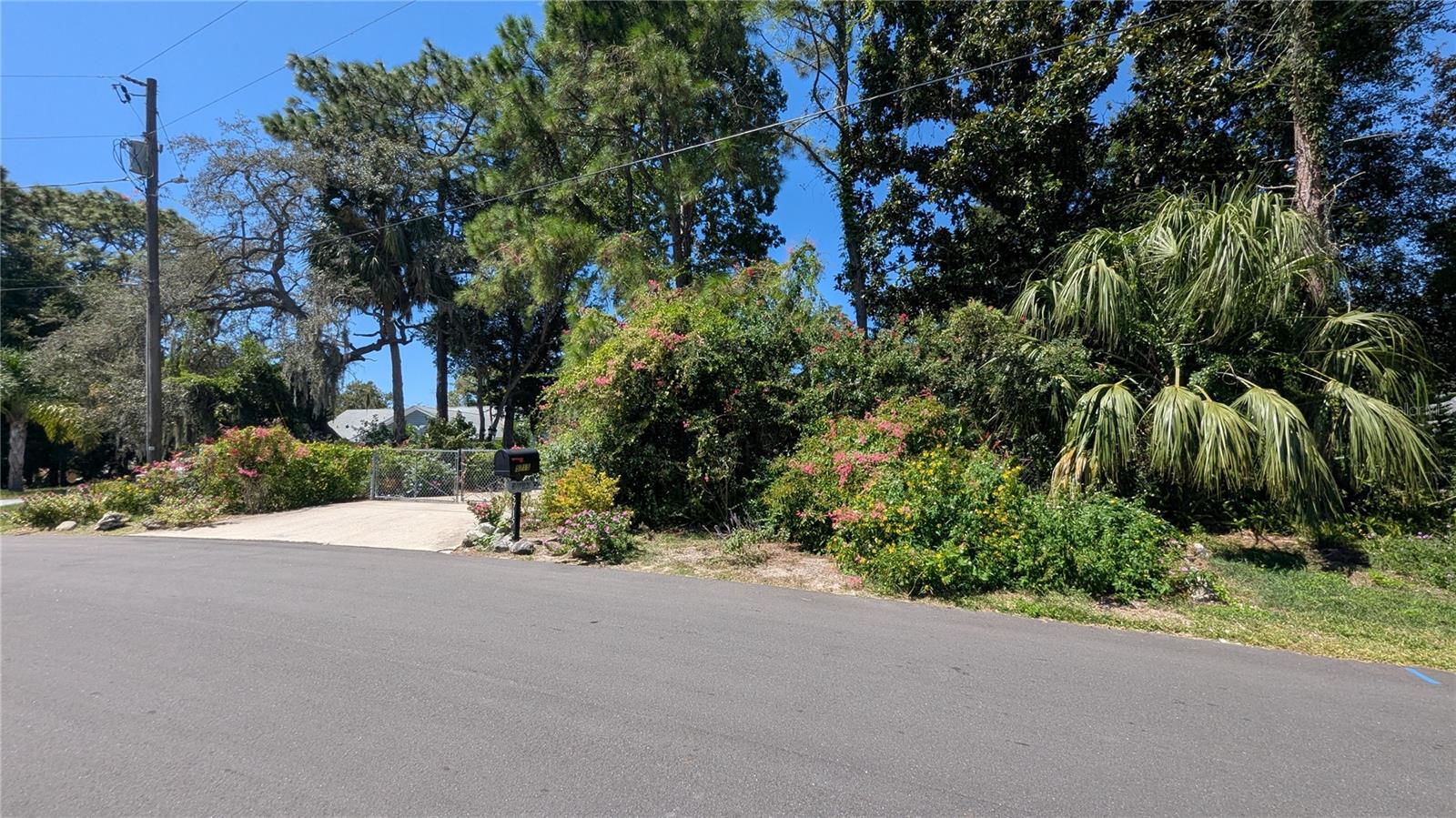 Image 40 of 41 For 5715 Paul Bryant Drive