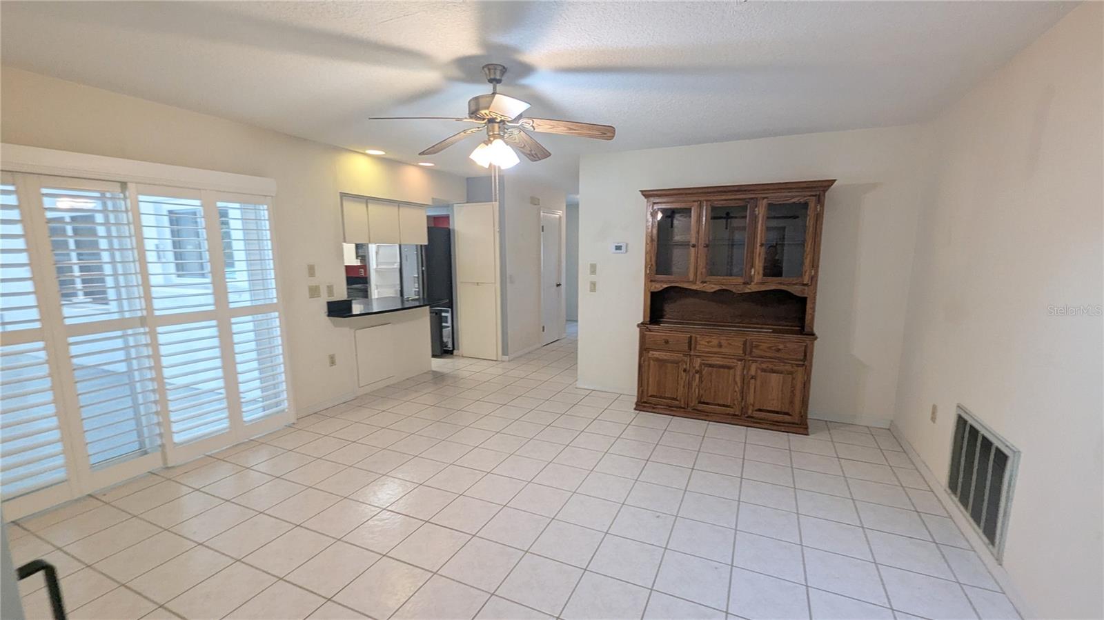 Image 5 of 41 For 5715 Paul Bryant Drive