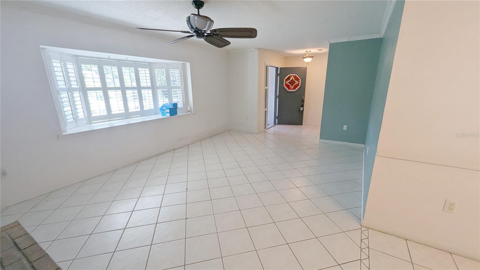 Image 9 of 41 For 5715 Paul Bryant Drive