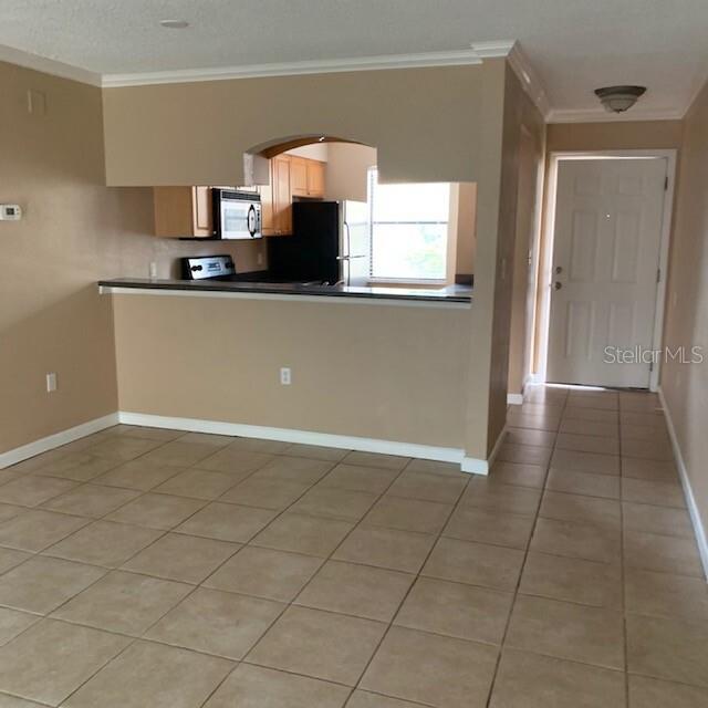 Image 4 of 8 For 10160 Sailwinds Boulevard S 104
