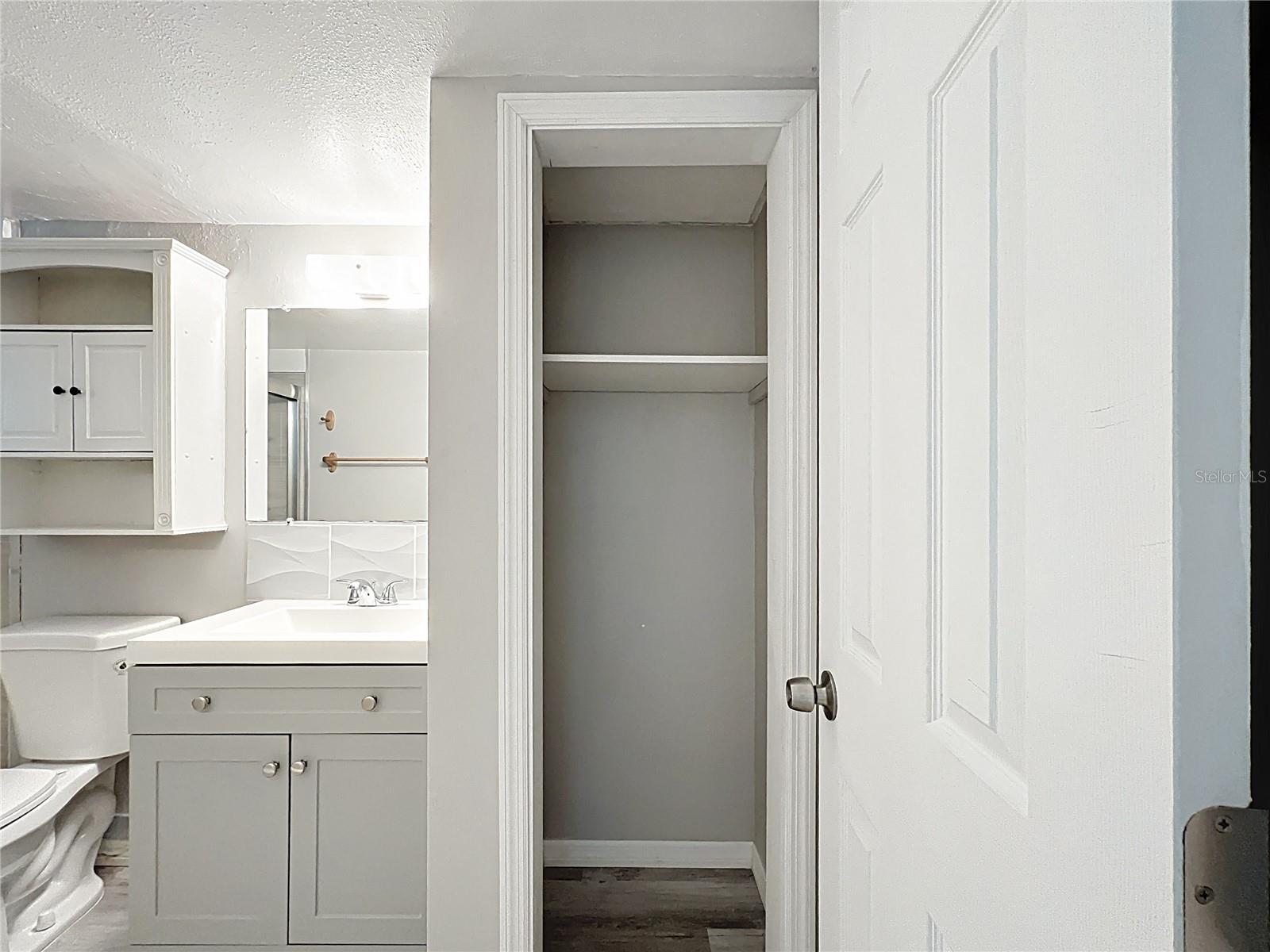 Image 13 of 23 For 11705 3rd Street E 4