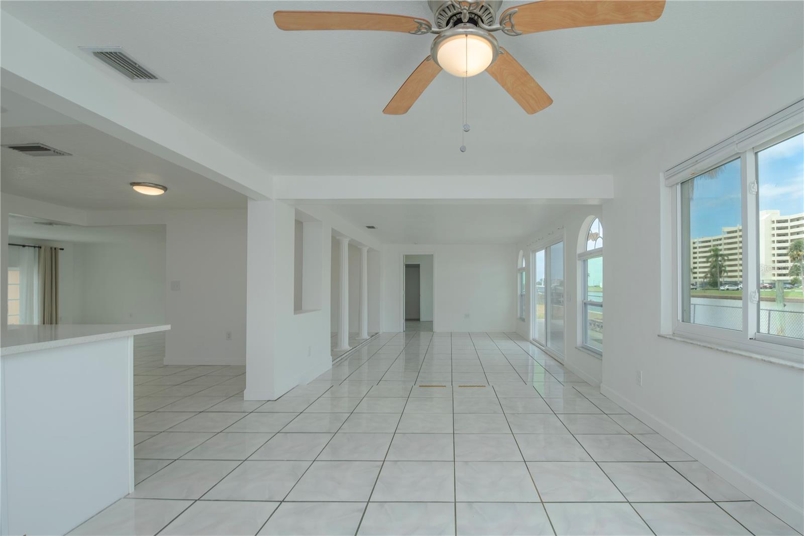 Image 12 of 44 For 6013 Beverly Drive