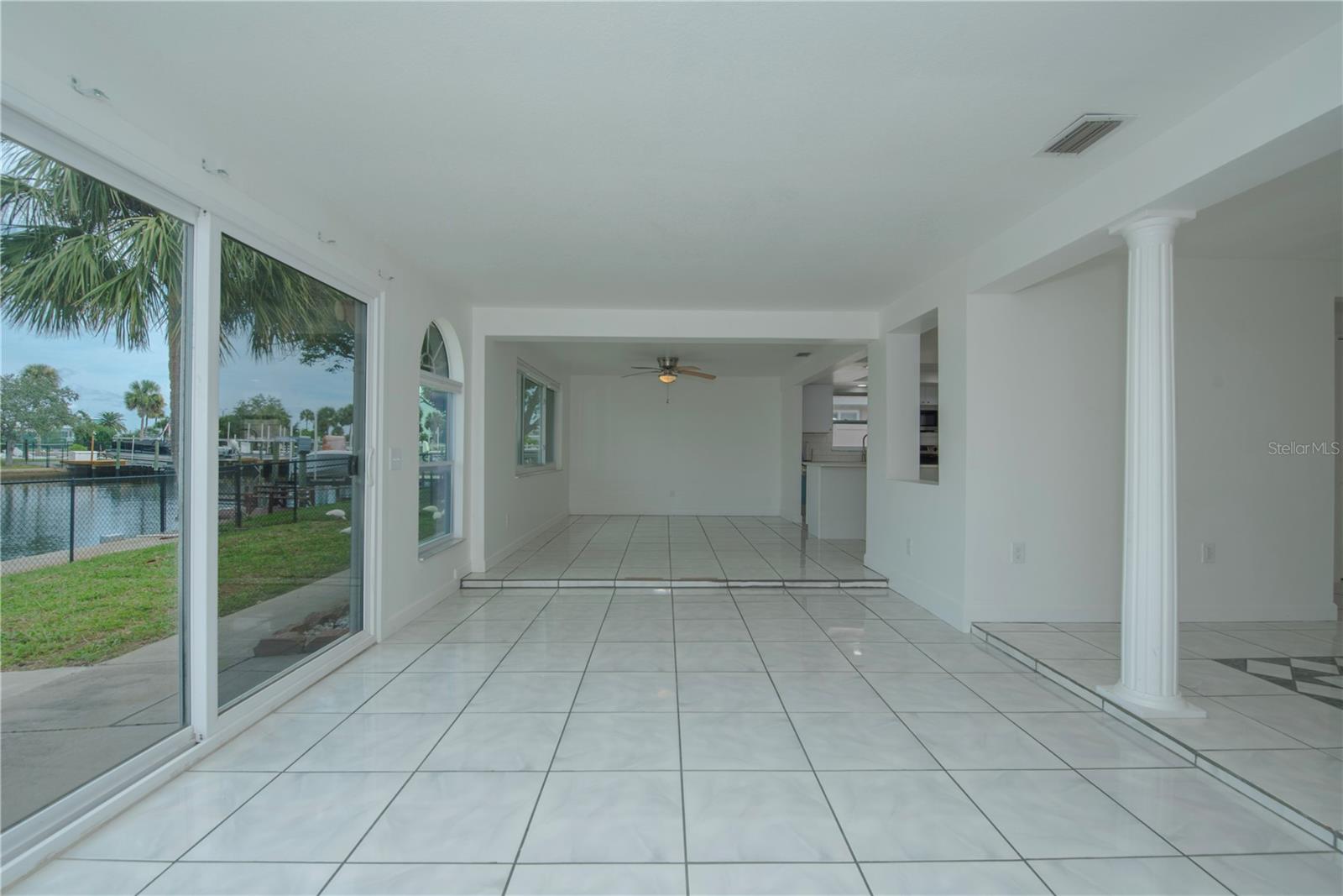 Image 13 of 44 For 6013 Beverly Drive