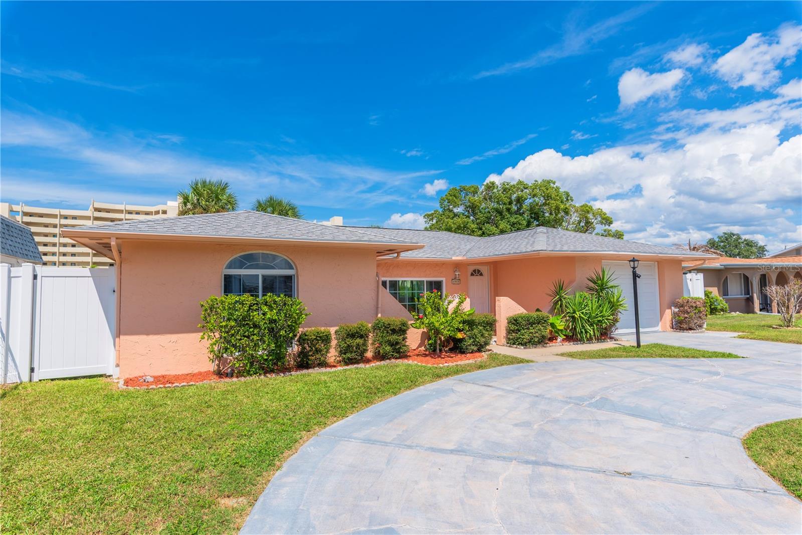 Image 42 of 44 For 6013 Beverly Drive