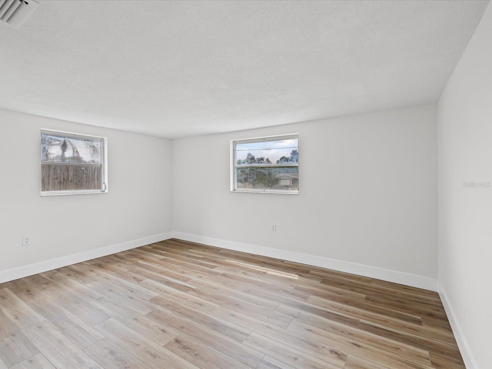 Image 15 of 36 For 7405 Country Club Drive