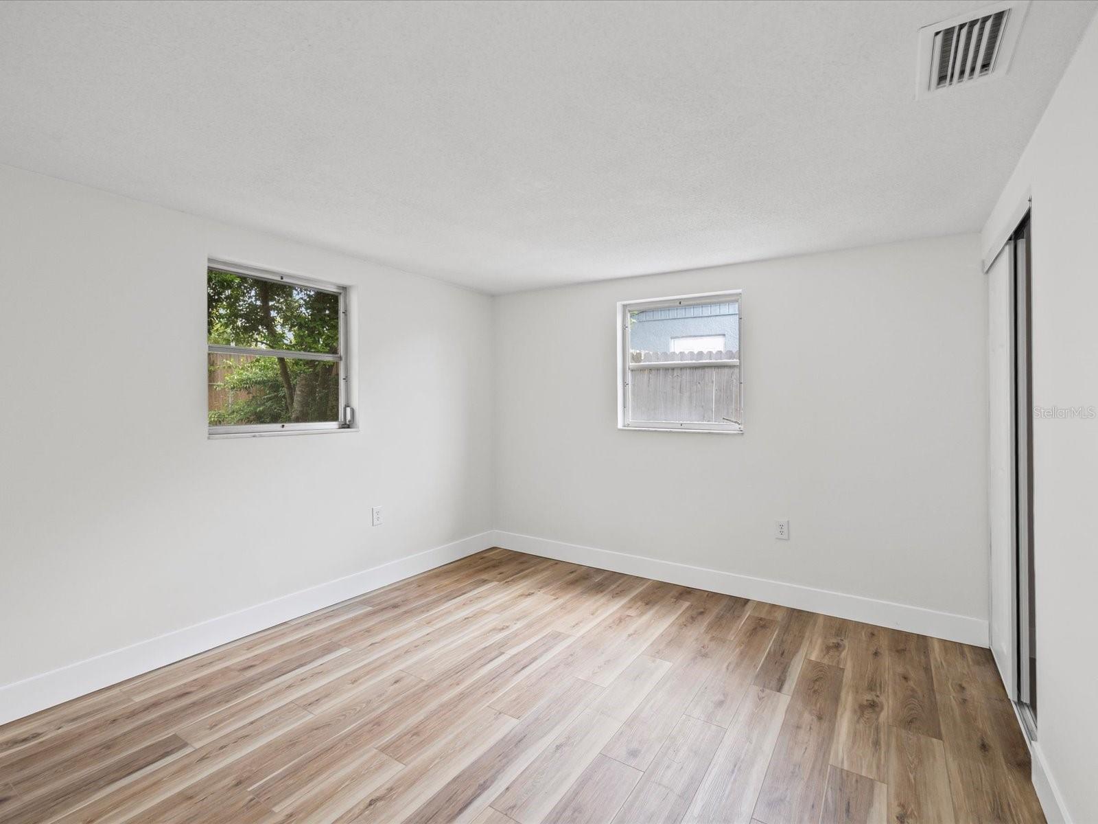 Image 17 of 36 For 7405 Country Club Drive