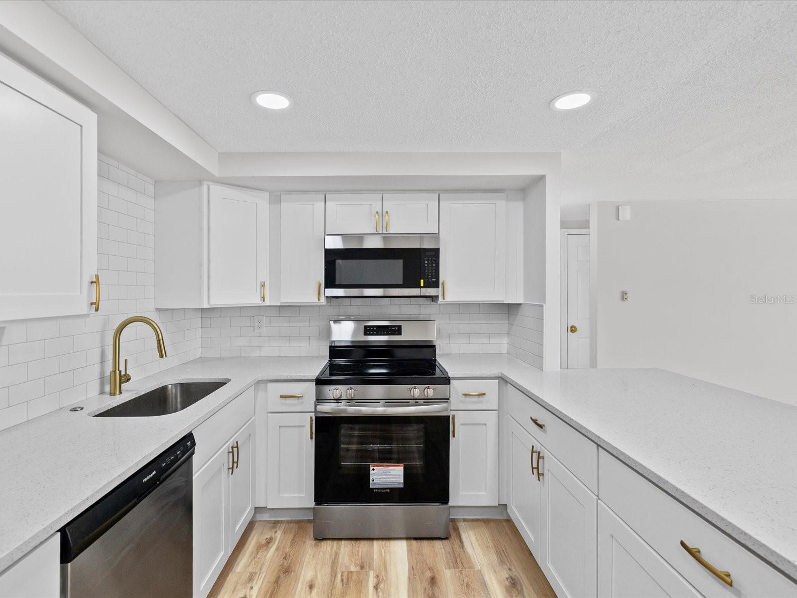 Image 2 of 36 For 7405 Country Club Drive