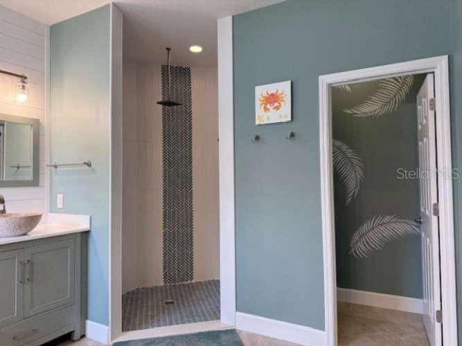 Listing photo id 8 for 3638 Arboretum Place