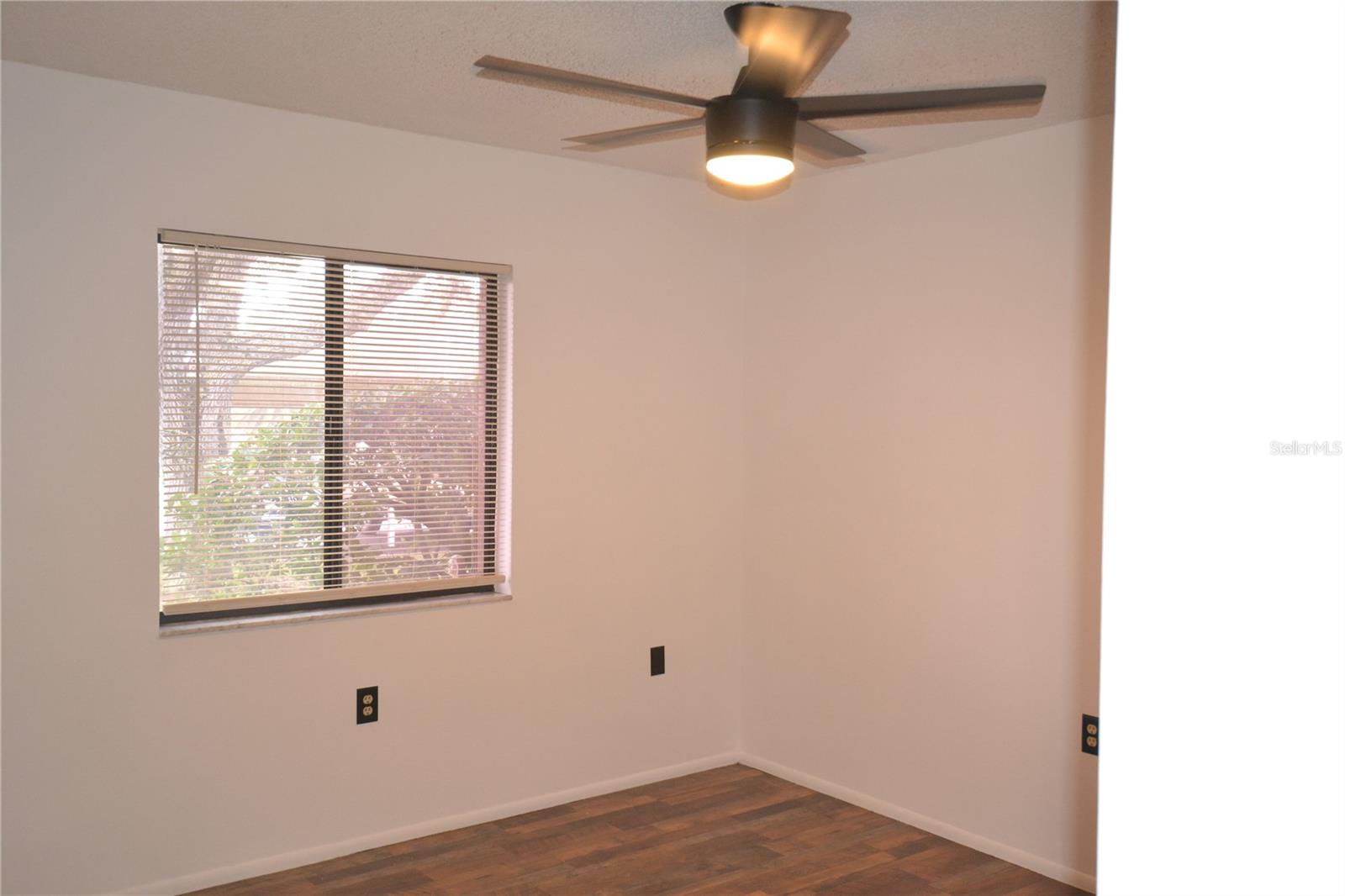 Image 10 of 40 For 7331 Greystone Drive