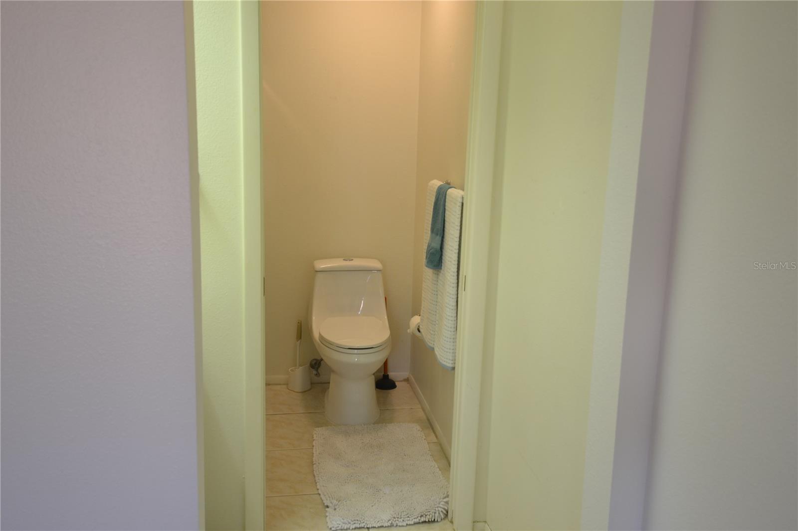 Image 13 of 40 For 7331 Greystone Drive