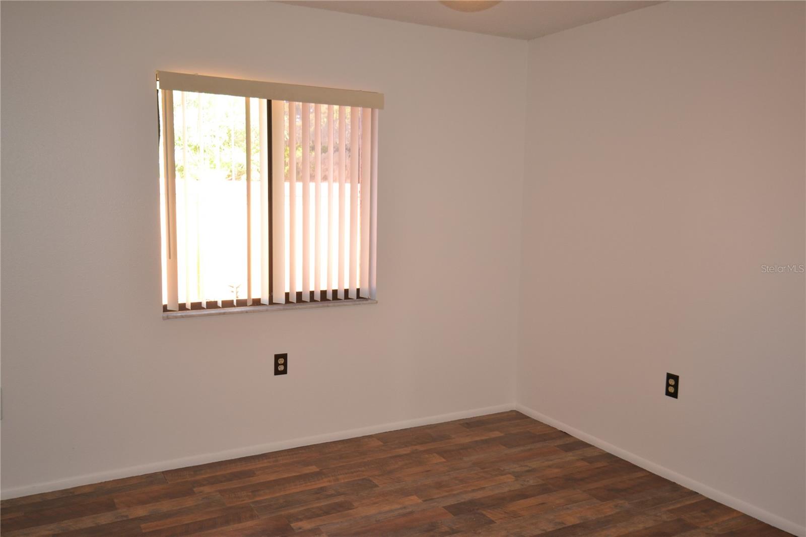 Image 26 of 40 For 7331 Greystone Drive