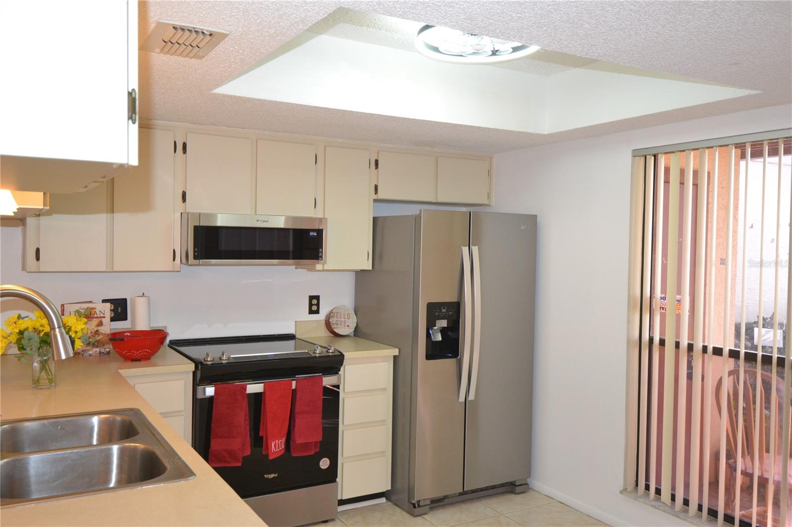 Image 4 of 40 For 7331 Greystone Drive