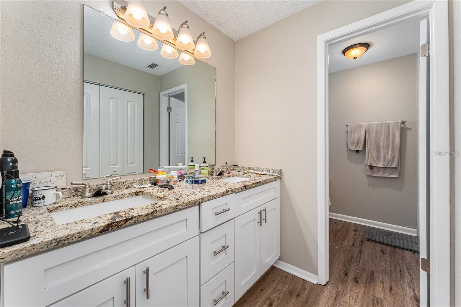 Image 14 of 20 For 712 Hazy Meadow Court