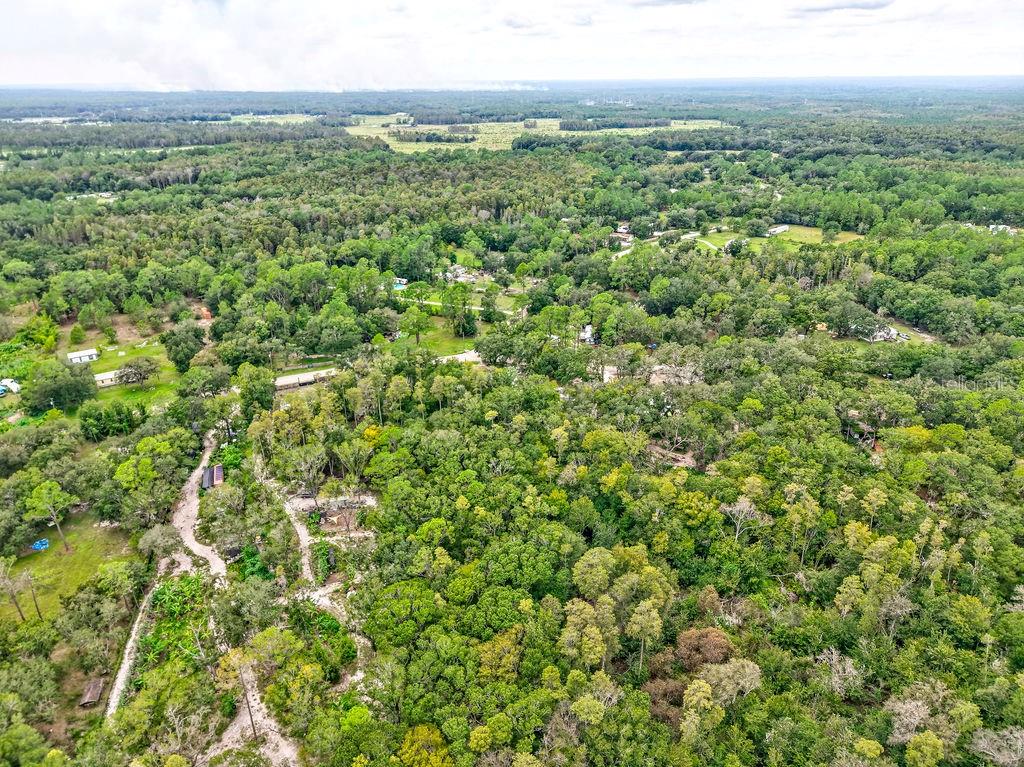 Image 11 of 18 For Countryland Drive
