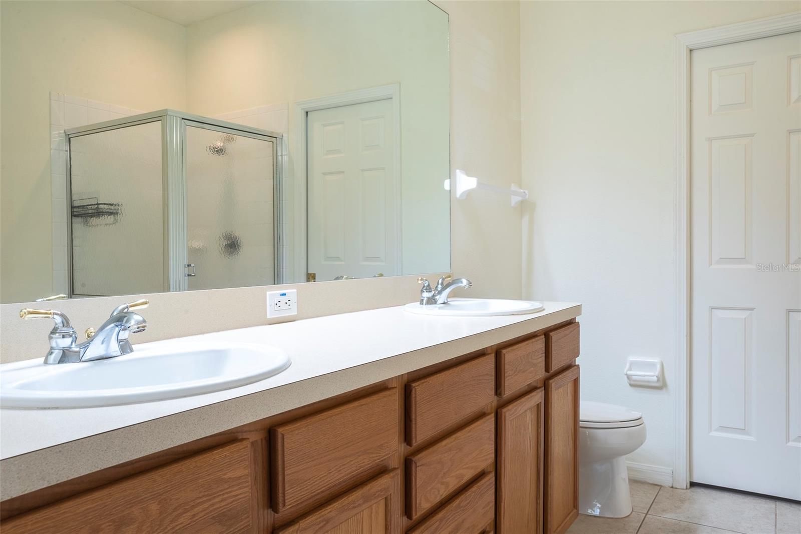 Image 20 of 42 For 6675 83rd Avenue N