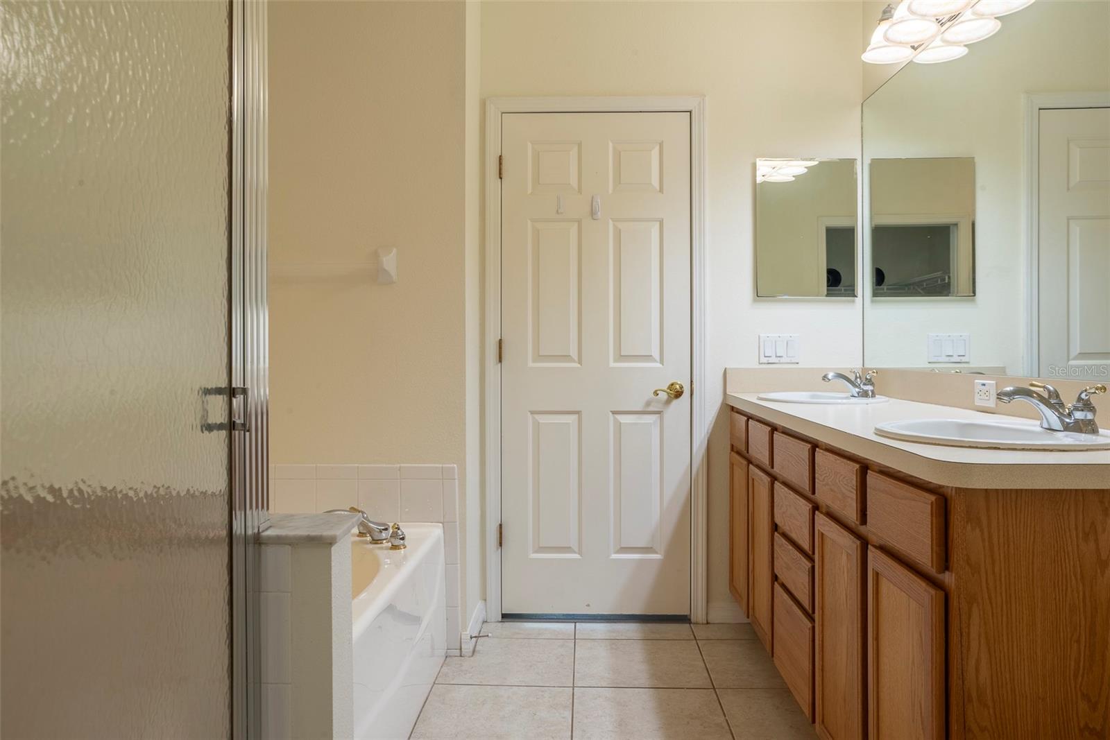 Image 21 of 42 For 6675 83rd Avenue N