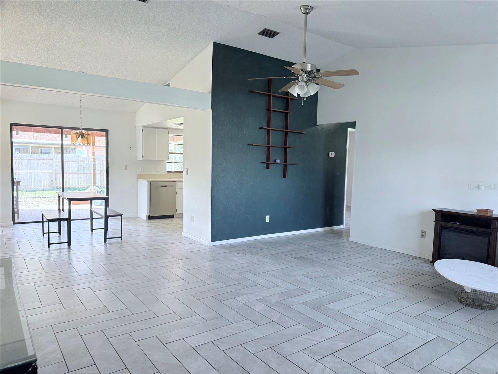 Listing photo id 0 for 8053 Deerwood Circle