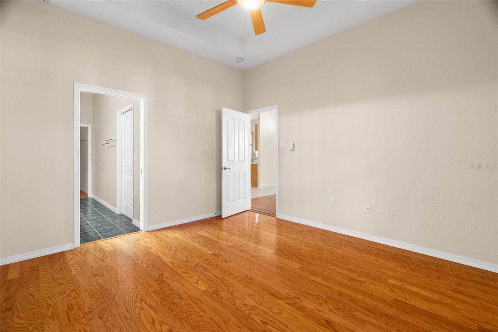 Image 21 of 43 For 2538 Evershot Drive