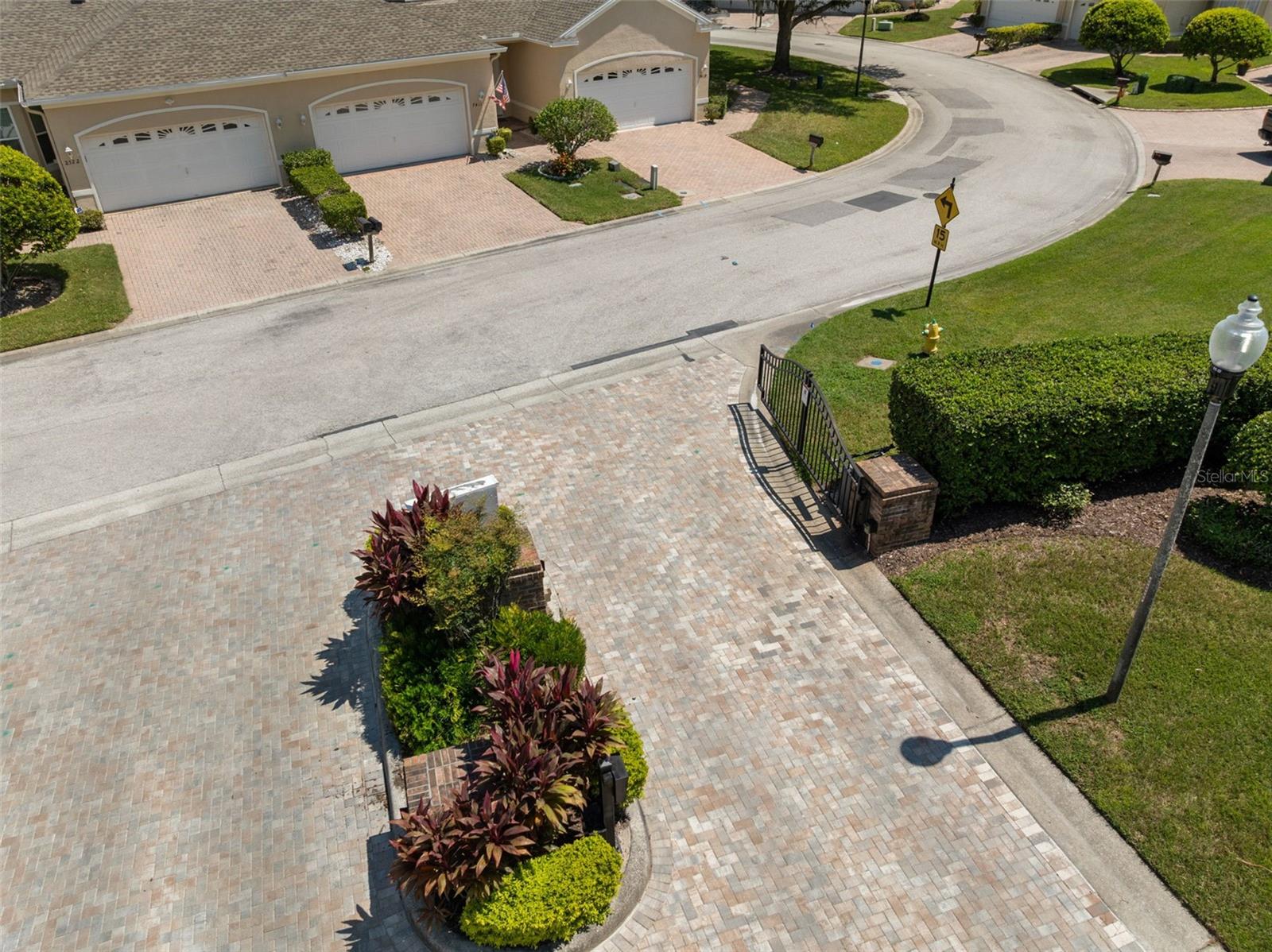 Image 6 of 43 For 2538 Evershot Drive