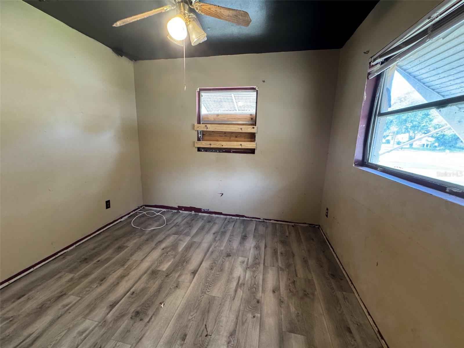 Image 14 of 29 For 6783 78th Avenue N