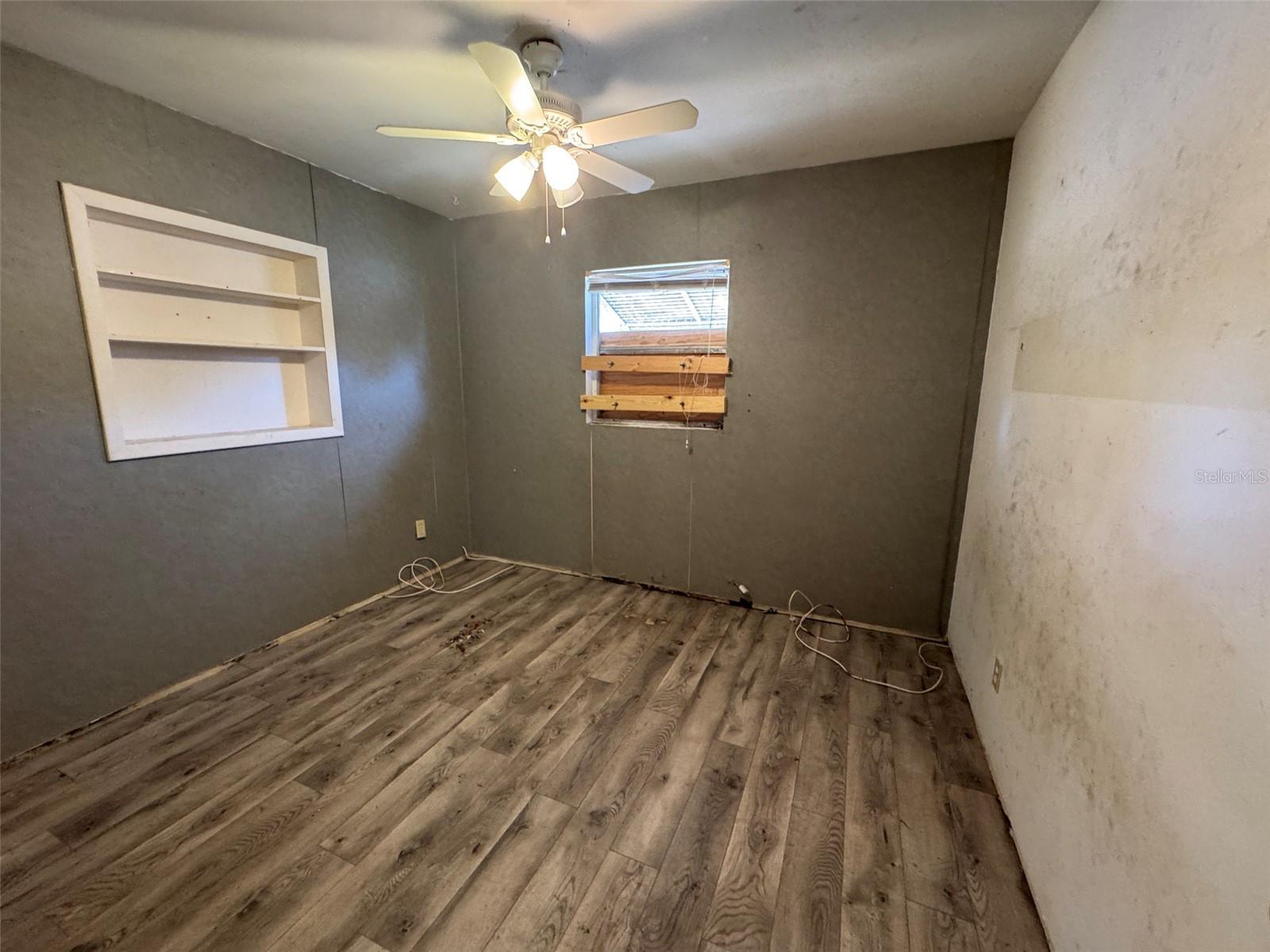 Image 16 of 29 For 6783 78th Avenue N