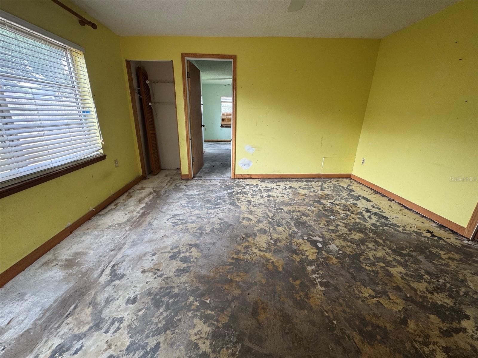 Image 22 of 29 For 6783 78th Avenue N