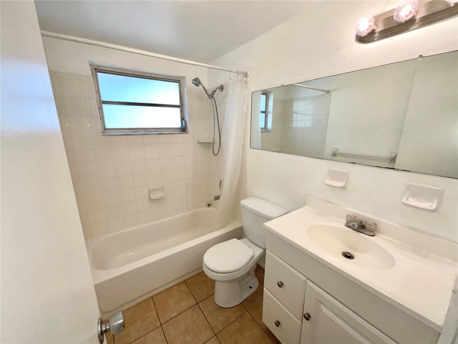Image 4 of 14 For 5829 Embay Avenue