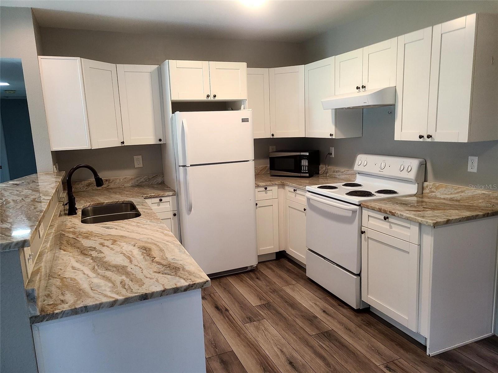 Image 4 of 14 For 806 114th Avenue