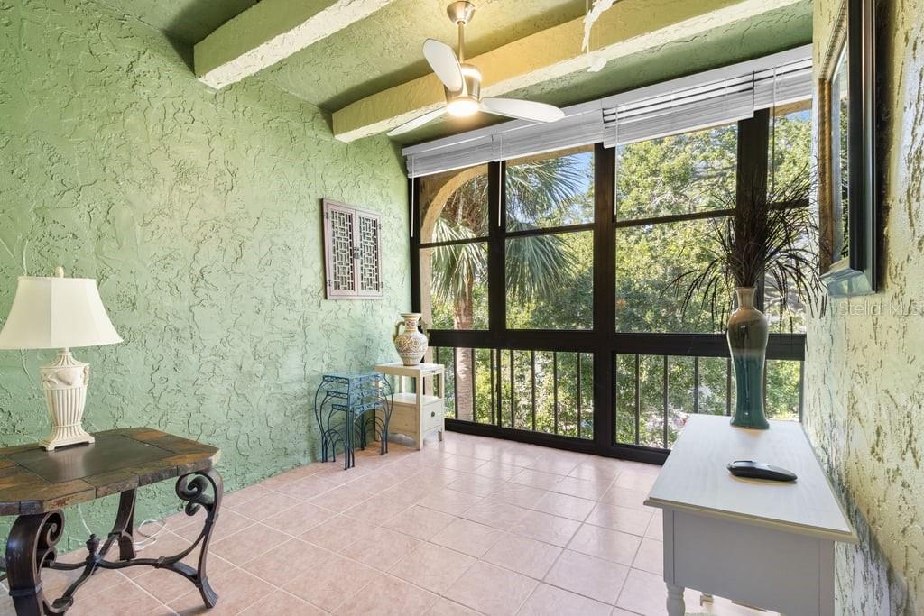 Image 13 of 30 For 11485 Oakhurst Road 200-309