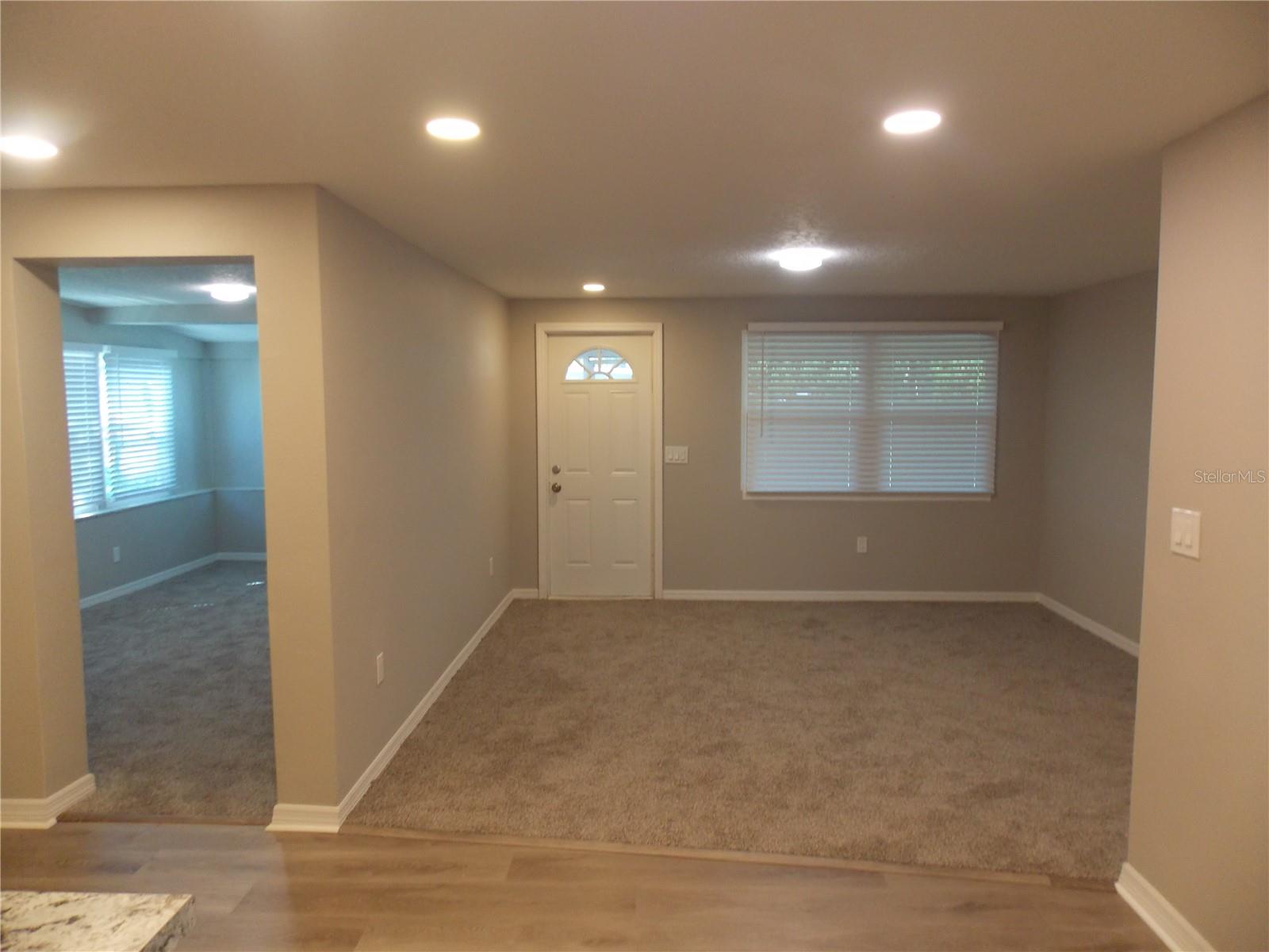 Image 10 of 16 For 10422 116th Avenue