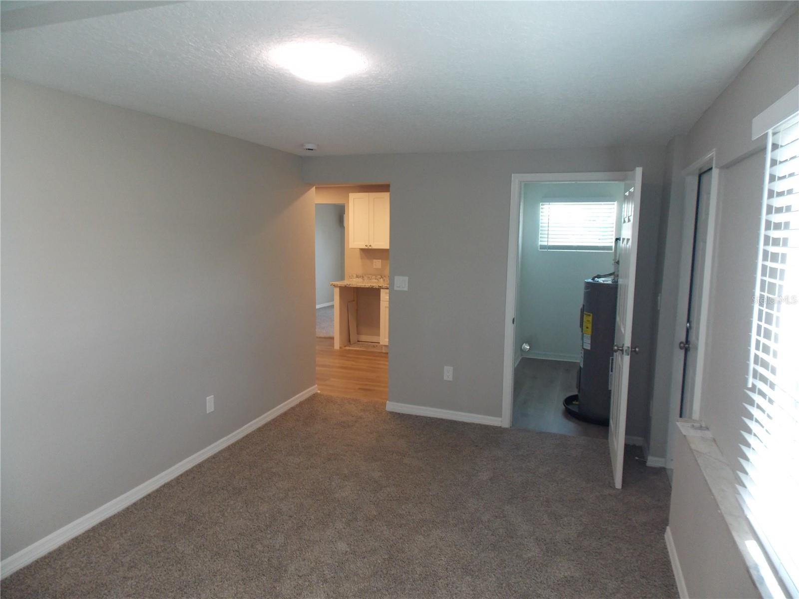 Image 14 of 16 For 10422 116th Avenue