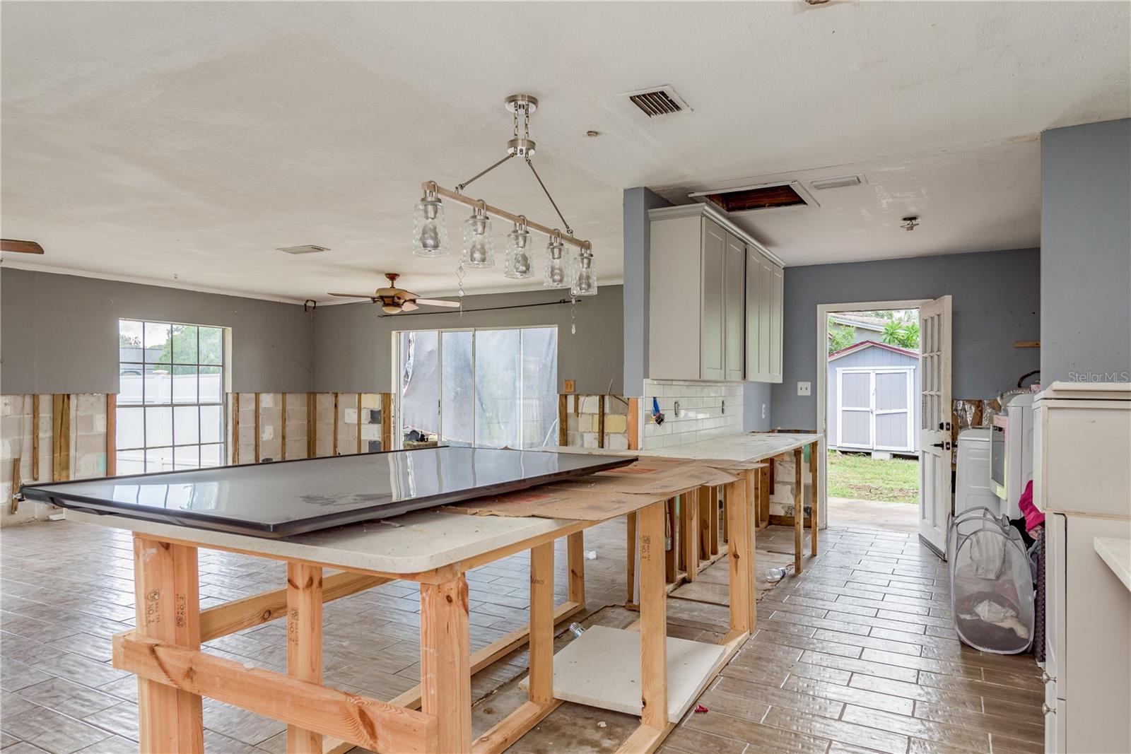 Image 10 of 37 For 8812 Audrey Lane
