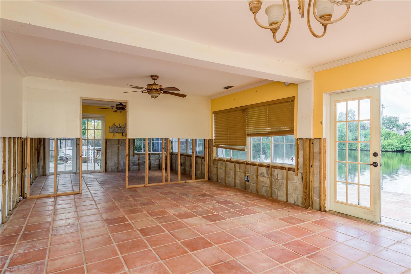 Image 13 of 37 For 8812 Audrey Lane