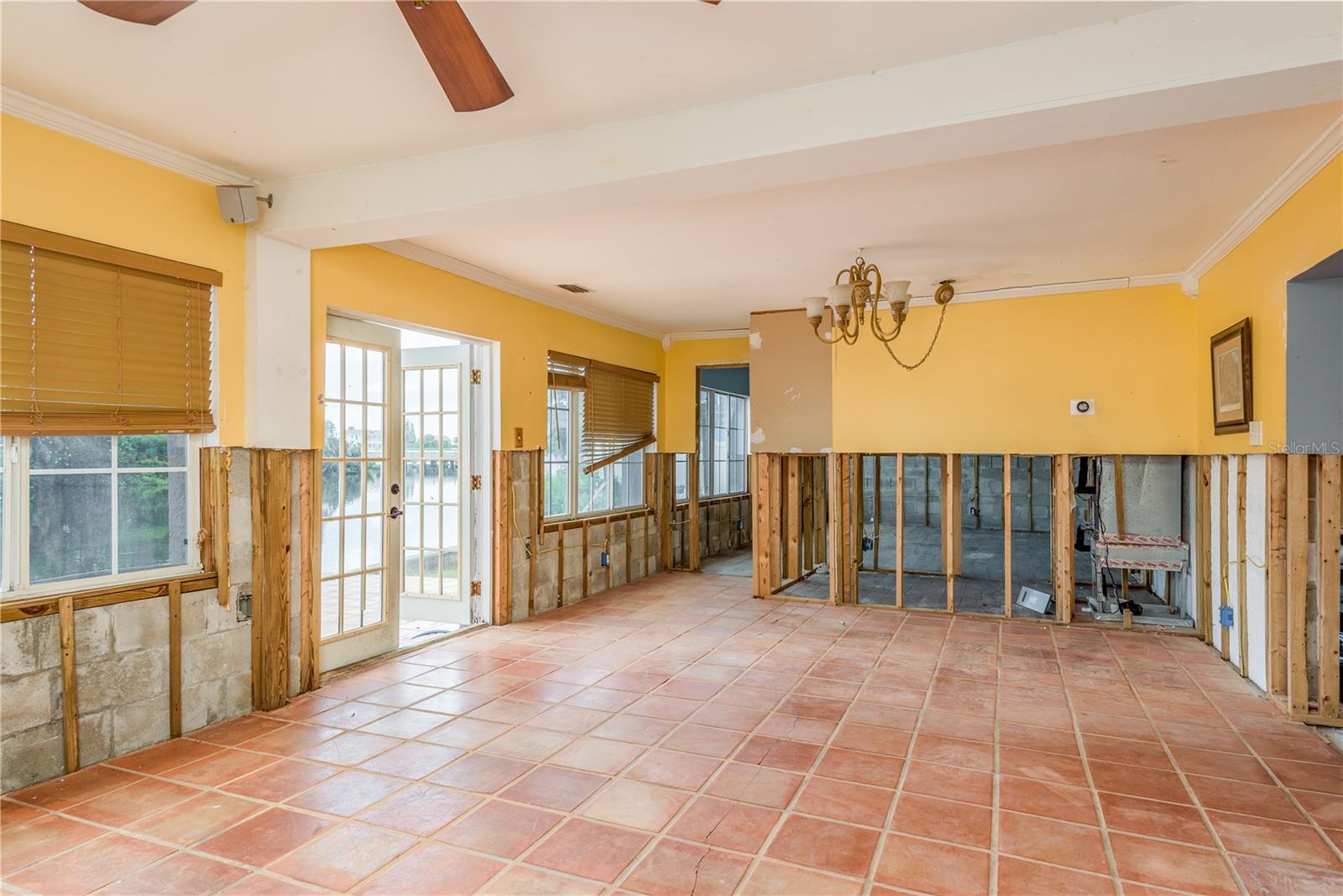 Image 14 of 37 For 8812 Audrey Lane