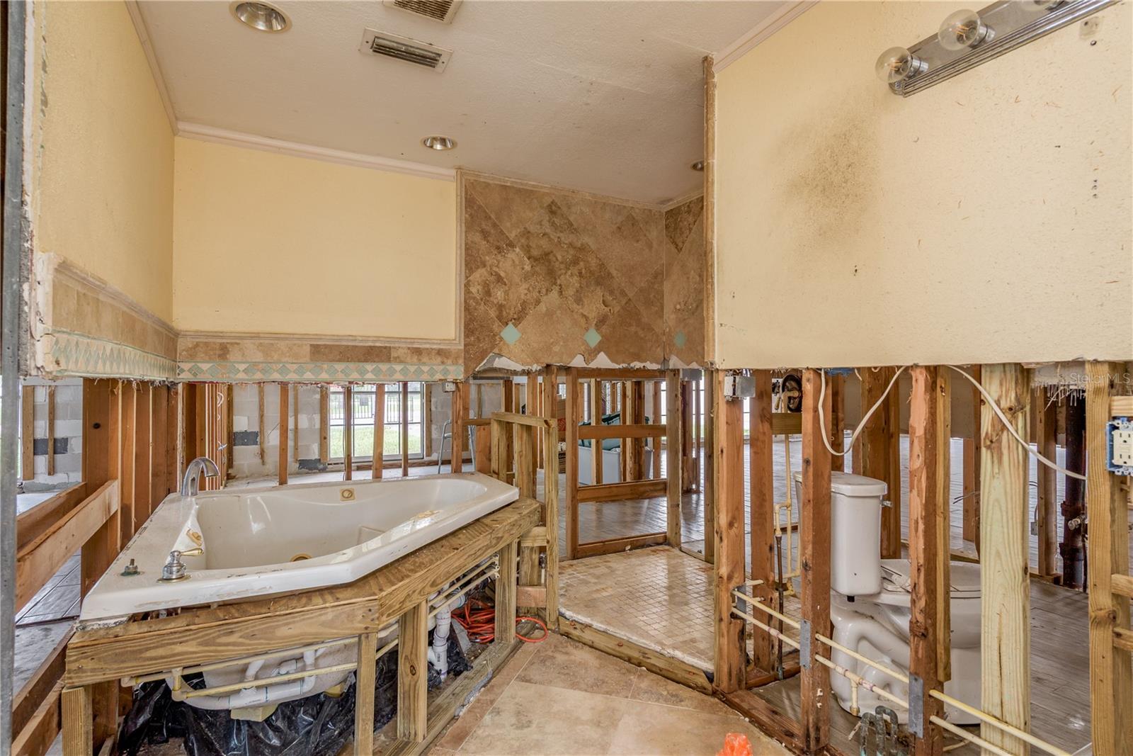 Image 17 of 37 For 8812 Audrey Lane